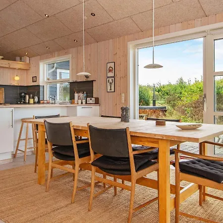 6 Person In Glesborg Holiday home Bonnerup